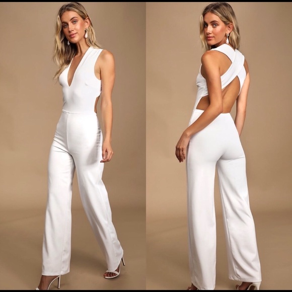 Lulus Pants - Lulu’s NWT Cross Strap Backless White Jumpsuit